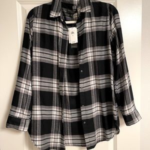 Banana Republic Flannel Shirt | Color: Black and Grey